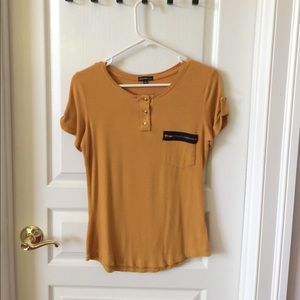 Zipper Pocket Top